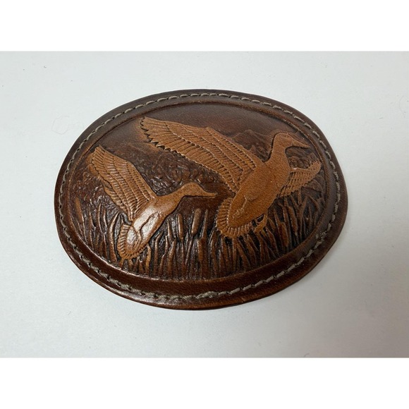 The Unbranded Brand Other - Leather Ducks Belt Buckle Hand Tooled Oval Brown Hunting Vintage
